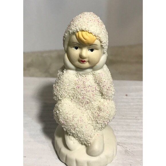 Vintage Porcelain Snow Angels Trio Figurines Set Glittery Paint Set of 3 - Picture 8 of 9